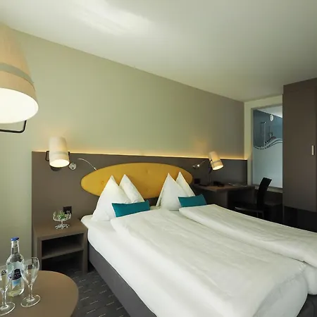 Hotel Holiday