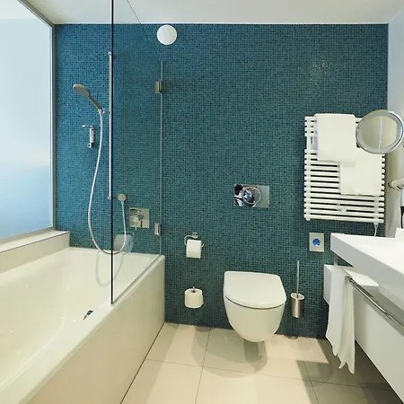 Hotel Holiday 3*