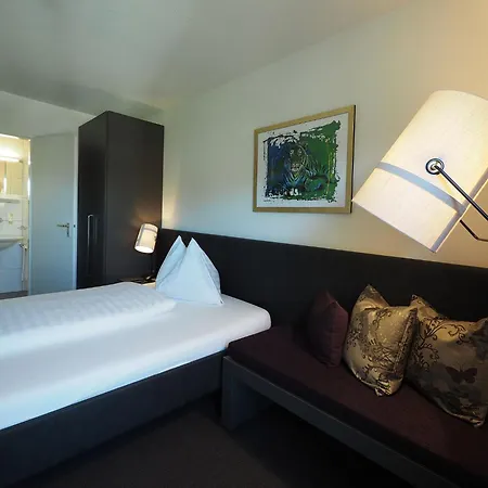 Holiday Hotel Thun