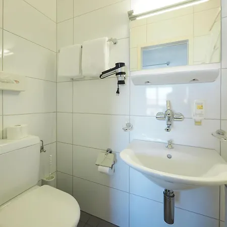 Holiday Hotel 3*